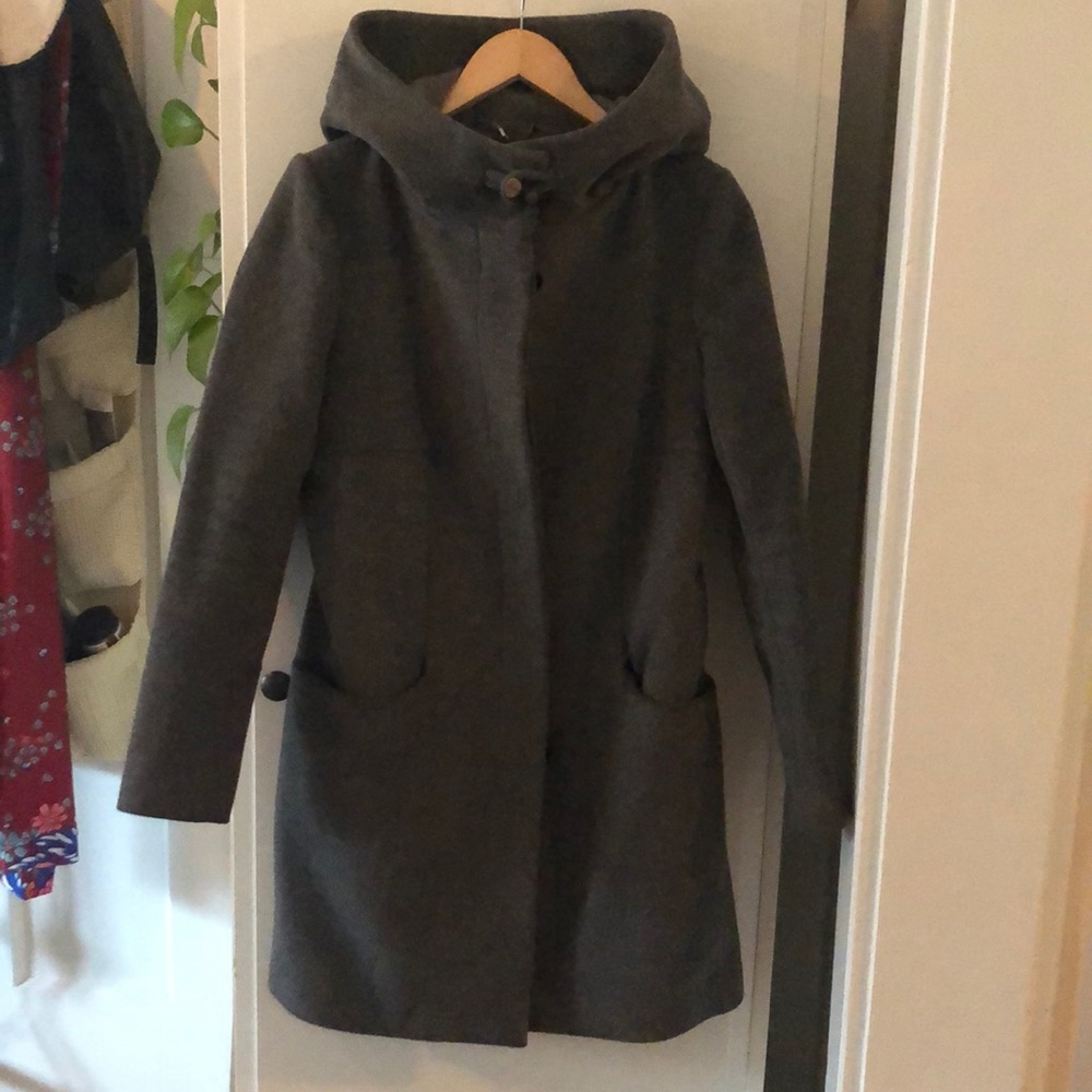 Wool Coat - Babaton